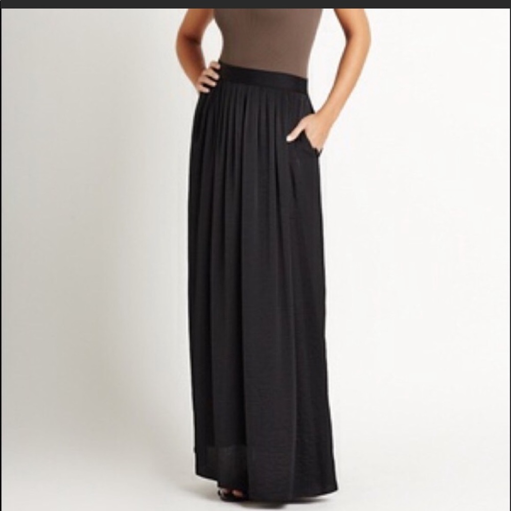 BCBG MAX AZARIA BLACK MAXI SKIRT